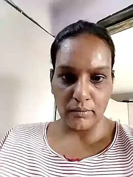 NWC4LYF online show from 09/28/25, 06:41