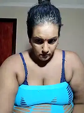 NWC4LYF online show from 04/11/26, 07:51