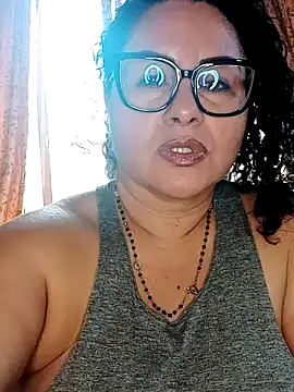 hazel milf online show from 01/07/25, 09:14