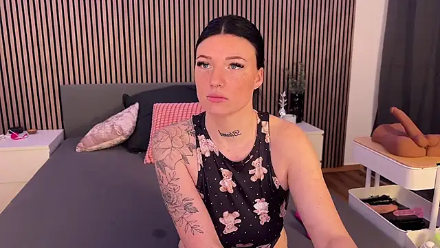LizaRoxx online show from 02/27/25, 07:37