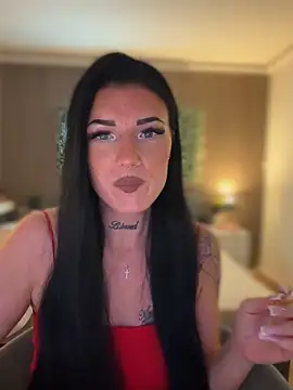 LizaRoxx online show from 04/15/26, 07:43