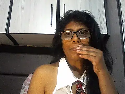 MsAttitude online show from 09/15/25, 07:19