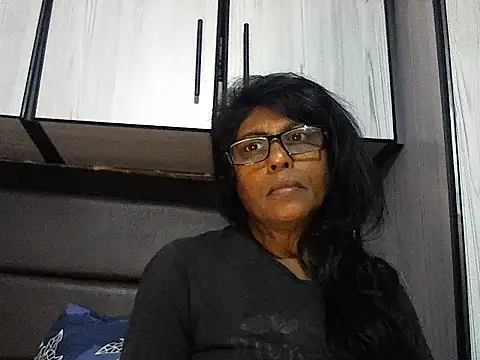 MsAttitude online show from 10/02/25, 07:15