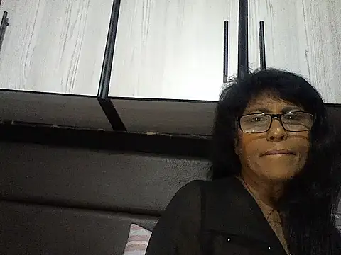 MsAttitude online show from 10/28/25, 08:07