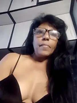 MsAttitude online show from 05/14/26, 07:15