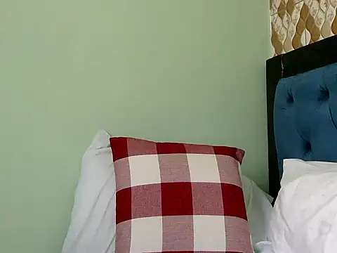 Snapshot of divineass_1 chatting on 06/01/26, 08:38 divineass 1 online show from 06/01/26, 08:38