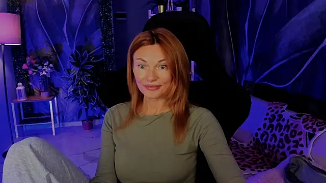 MistyBarnes online show from 11/22/25, 02:38