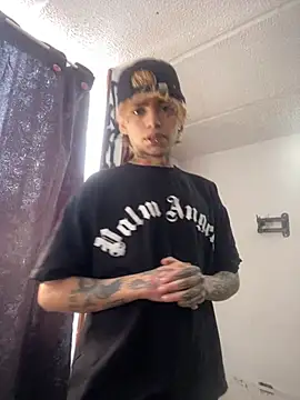 AcidMilo online show from 09/30/25, 06:24