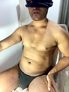 Lahirumadu2 online show from 12/16/25, 07:08