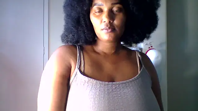 Snapshot of Charlie-Crawford chatting on 02/21/26, 02:40 Charlie-Crawford online show from 02/21/26, 02:40