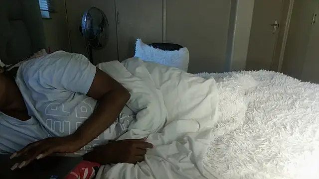 Charlie-Crawford online show from 04/17/26, 04:37