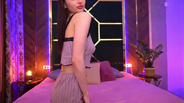 LittleeCutee online show from 03/11/25, 12:06