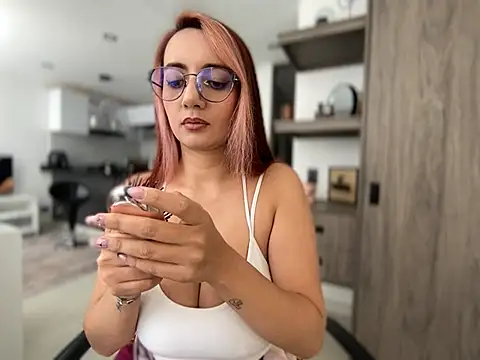 Anny Moore09 online show from 02/04/25, 02:32