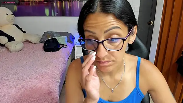 alma blue online show from 03/23/26, 10:36