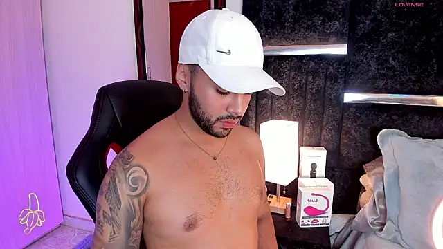 ItsMeEros online show from 03/08/25, 01:28