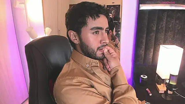 ItsMeEros online show from 02/15/26, 10:06