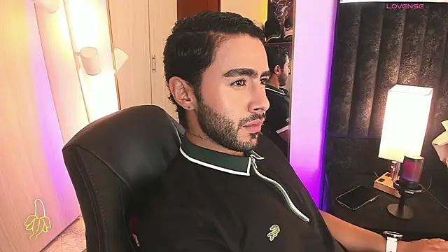 ItsMeEros online show from 02/25/26, 09:13