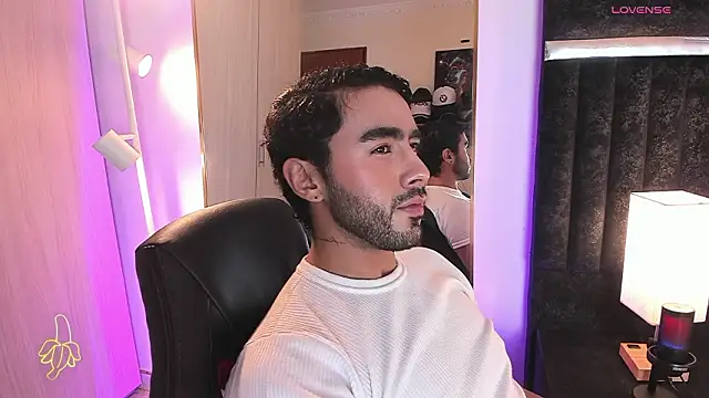 ItsMeEros online show from 03/11/26, 11:11