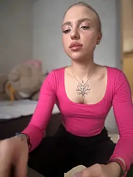 pinkstar  online show from 02/10/25, 06:53