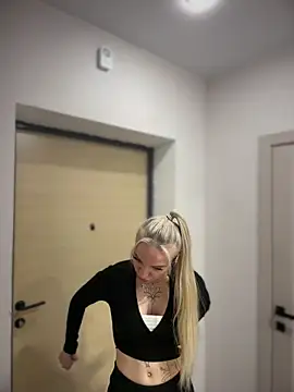 pinkstar  online show from 11/30/25, 05:33