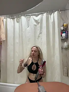 pinkstar  online show from 12/05/25, 06:00