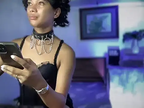 bigcock maria online show from 10/29/25, 04:26