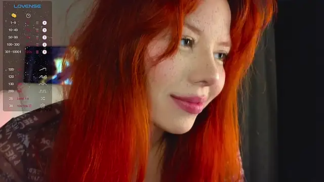 Snapshot of Juliette_Sunshine chatting on 12/22/24, 10:58 Juliette Sunshine online show from 12/22/24, 10:58