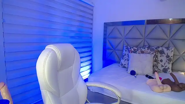 nana levy online show from 10/26/25, 03:45