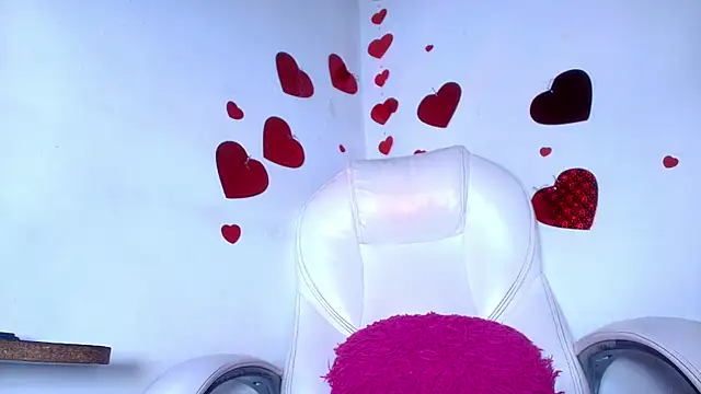 naomi kyse online show from 02/20/25, 06:06