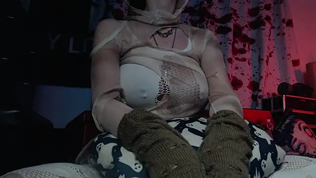 Silentmary online show from 10/31/25, 03:40