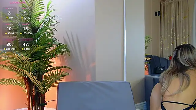 Avril Cyrus online show from 09/16/25, 07:09