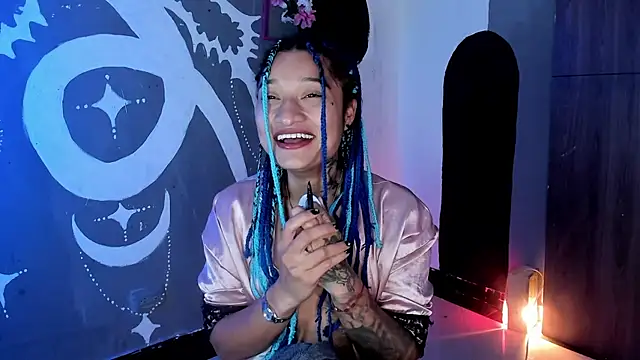 Eva Lee  online show from 12/05/24, 07:16