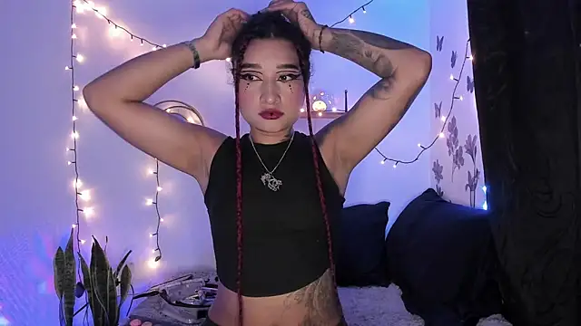 Eva Lee  online show from 02/11/25, 06:08