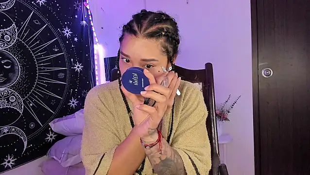 Eva Lee  online show from 02/06/26, 08:51