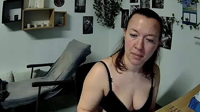 AnyaKreyxh online show from 03/03/25, 06:12