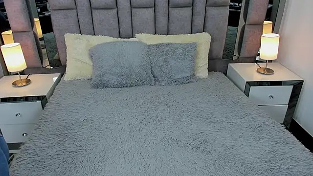 EMMAHILL1 online show from 03/22/25, 06:14