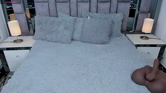 EMMAHILL1 online show from 01/13/26, 11:15