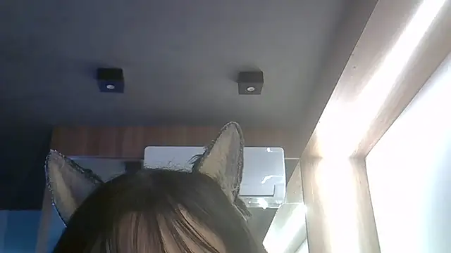 Skinny-Kitten online show from 03/01/26, 09:55