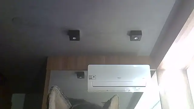 Skinny-Kitten online show from 06/30/26, 12:11