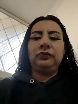 Abril Luv online show from 09/20/25, 11:00