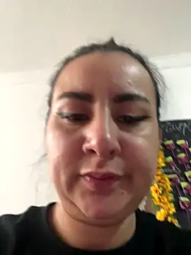 Abril Luv online show from 09/27/25, 12:21