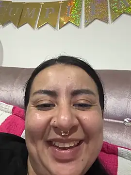 Abril Luv online show from 02/07/26, 02:26