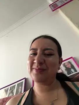 Abril Luv online show from 03/12/26, 01:28