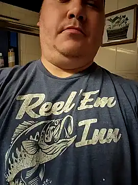 Snapshot of valhallacouple420 chatting on 12/02/24, 05:04 valhallacouple420 online show from 12/02/24, 05:04