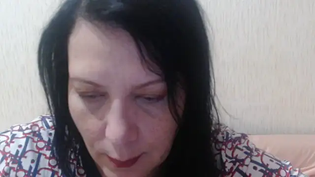Snapshot of Mirabelle_Sweet chatting on 09/19/25, 03:56 Mirabelle Sweet online show from 09/19/25, 03:56
