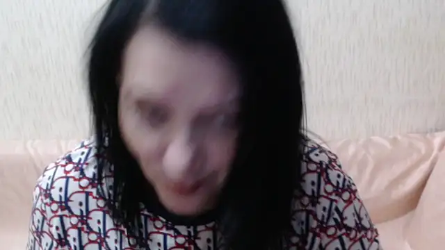 Snapshot of Mirabelle_Sweet chatting on 12/18/25, 07:09 Mirabelle Sweet online show from 12/18/25, 07:09