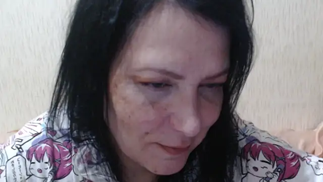 Snapshot of Mirabelle_Sweet chatting on 12/20/25, 06:31 Mirabelle Sweet online show from 12/20/25, 06:31