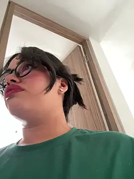 Snapshot of andra_rose chatting on 01/12/25, 06:38 andra rose online show from 01/12/25, 06:38