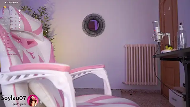 imjess01 online show from 02/19/25, 02:33