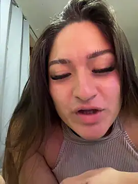 LuceroRm online show from 03/24/26, 06:07